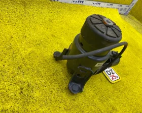 Подушка двигателя TOYOTA
