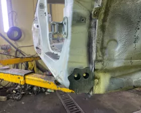 Порог кузова TOYOTA
