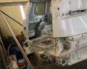 Крыло заднее TOYOTA