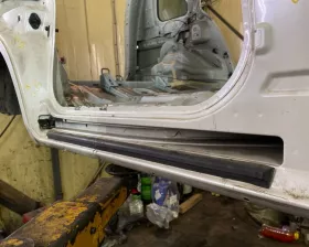Порог кузова TOYOTA