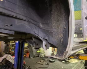 Порог кузова TOYOTA
