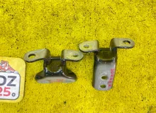 Петля дверная TOYOTA LAND CRUISER PRADO 2020/Цвет 202 6872012151 TRJ150W/TRJ150L/TRJ150/TRJ152/TRJ155/GDJ150W/GDJ150R/GDJ150L/GDJ150/GDJ151W/GDJ151/GDJ155L/GDJ155R/GDJ155/GRJ150W/GRJ150L/GRJ150/GRJ151W/GRJ151/GRJ152/KDJ150/KDJ150L/KDJ155 2TRFE, передняя п