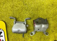 Петли двери багажника TOYOTA LAND CRUISER/LAND CRUISER CYGNUS/LX470 2003/Цвет 070 6611060020 UZJ100/UZJ100L/UZJ100/FZJ100/FZJ105/HDJ100/HDJ100L/HDJ101/HDJ101K/HZJ105/HZJ105L 2UZFE, задние
