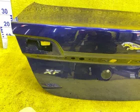 Крышка багажника Jaguar