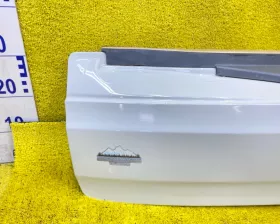 Дверь 5я BMW