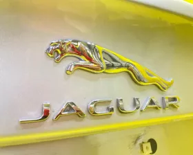 Крышка багажника Jaguar