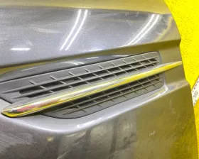 Крыло Mercedes-Benz
