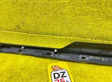 Накладка на порог TOYOTA VOXY/NOAH/ESQUIRE 2014/Цвет 202 7586028040 ZRR85W/ZRR85G/ZRR85/ZRR80G/ZRR80/ZRR80W/ZWR80/ZWR80G/ZWR80W 3ZRFAE, левая