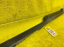 Накладка на порог TOYOTA VOXY/NOAH/ESQUIRE 2014/Цвет 202 7585028050 ZRR85W/ZRR85G/ZRR85/ZRR80G/ZRR80/ZRR80W/ZWR80/ZWR80G/ZWR80W 3ZRFAE, правая