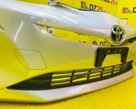 Бампер TOYOTA