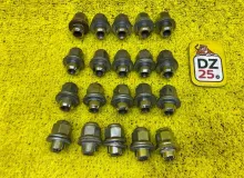 Гайка на колесо TOYOTA VOXY/NOAH/ESQUIRE 2014/Цвет 070 9094201021 ZWR80/ZWR80G/ZWR80W/ZRR80G/ZRR80W/ZRR80/ZRR85G/ZRR85W/ZRR85 2ZRFXE, передняя