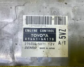 Блок управления двс TOYOTA
