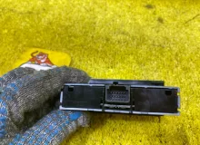 Кнопка включения подогрева сидений LEXUS RX270 2011/Цвет 217 8475148110 AGL10W 1ARFE, передняя