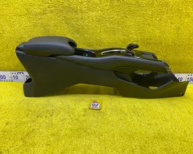 Бардачок между сиденьями HONDA