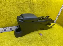 Бардачок между сиденьями HONDA VEZEL 2013/Цвет NH821M 83407T7A003ZB RU3/RU4/RU1/RU2 LEB, передний