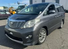Доводчик двери пятой TOYOTA ALPHARD/VELLFIRE 2010/Цвет 1G3 8500759025 GGH25W/GGH25/GGH20W/GGH20/ANH20W/ANH20/ANH25W/ANH25/ATH20W/ATH20 2GRFE, задний
