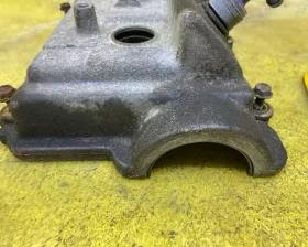 Клапанная крышка TOYOTA