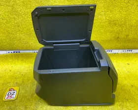 Бардачок между сиденьями TOYOTA
