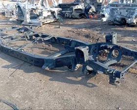 Рама Toyota