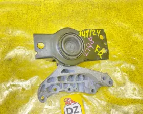Подушка двигателя NISSAN