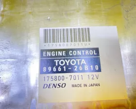 Блок управления двс TOYOTA