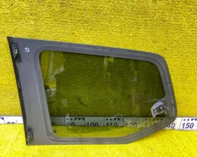 Стекло собачника TOYOTA
