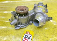 Помпа BMW X5 2008 11517586779 E70 N62B48, передняя