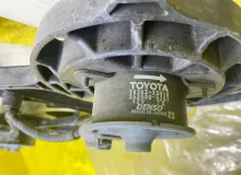 Диффузор радиатора TOYOTA ESQUIRE/NOAH/VOXY 2015/Цвет 202 1671137120 ZRR80G/ZRR80/ZRR80W/ZRR85/ZRR85G/ZRR85W 3ZRFAE, передний