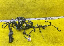 Коса двс TOYOTA VOXY/NOAH/ESQUIRE 2014/Цвет 202 8212128B40 ZRR85G/ZRR85W/ZRR85/ZRR80G/ZRR80/ZRR80W 3ZRFAE, передняя