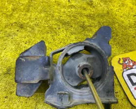 Подушка двигателя TOYOTA
