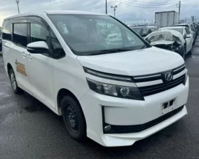 Подушка двигателя TOYOTA