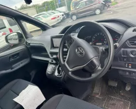 Подушка двигателя TOYOTA