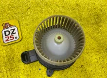 Мотор печки TOYOTA VOXY/NOAH/ESQUIRE/HARRIER/NX200/NX200T 2014 8710328120 ZWR80G/ZWR80W/ZWR80/ZRR85G/ZRR85W/ZRR85/ZRR80G/ZRR80/ZRR80W/ASU60W/ASU65W/AVU65/AVU65W/ZSU60/ZSU60W/ZSU65/ZSU65W 3ZRFAE, передний