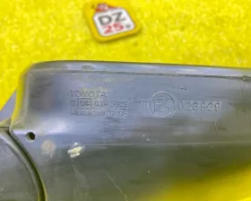 Уши TOYOTA