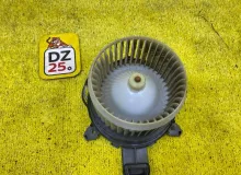 Мотор печки TOYOTA VOXY/NOAH/ESQUIRE/HARRIER/NX200/NX200T 2014 8710328120 ZWR80G/ZWR80W/ZWR80/ZRR85G/ZRR85W/ZRR85/ZRR80G/ZRR80/ZRR80W/ASU60W/ASU65W/AVU65/AVU65W/ZSU60/ZSU60W/ZSU65/ZSU65W 2ZRFXE, передний