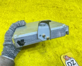 Блок управления двс TOYOTA