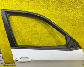 Дверь боковая BMW