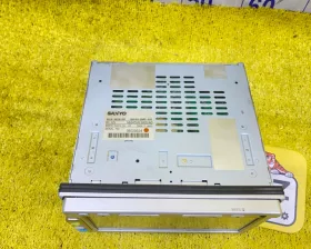 Магнитофон SANYO