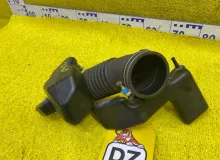 Патрубок воздушного фильтра TOYOTA LAND CRUISER PRADO/HILUX SURF 2003/Цвет 1D4 1788162200 VZJ121/VZJ120W/VZJ120/VZJ121W/VZJ125W/VZJ125/VZN210W/VZN215W 5VZFE, передний