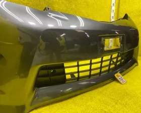 Бампер TOYOTA
