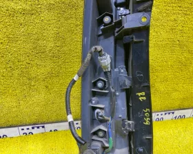 Стоп-сигнал TOYOTA