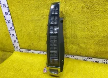 Стоп-сигнал TOYOTA VOXY 2014/28-232 8156128640 ZRR85W/ZRR85G/ZRR85/ZRR80G/ZRR80/ZRR80W/ZWR80/ZWR80G/ZWR80W 3ZRFAE, задний левый