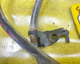 Тросик ручника Toyota
