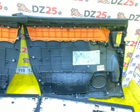 Обшивка дверей TOYOTA