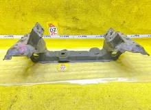 Балка под двс TOYOTA HIACE/REGIUS ACE 2004 5102126090 KDH205V/KDH206/KDH206K/KDH206V 2KDFTV, передняя