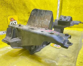 Балка под двс TOYOTA