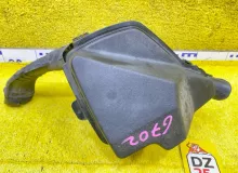 Корпус воздушного фильтра TOYOTA NOAH/VOXY/ESQUIRE 2014 1775037080 ZWR80G/ZWR80W/ZWR80 2ZRFXE, передний