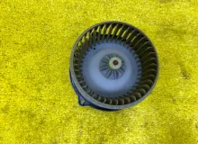Мотор печки TOYOTA HARRIER/RX300/RX330/RX350/RX400H 2008/Цвет 202 8710348050 GSU30/GSU31W/GSU31/GSU35W/GSU35/GSU36W/GSU36/MCU36W/MCU36/MCU35W/MCU35/MCU30W/MCU30/MCU31W/MCU31/ACU30W/ACU30/ACU35W/ACU35/MHU38W/MHU38 2GRFE, передний