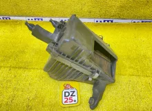 Корпус воздушного фильтра NISSAN XTRAIL 2014/Цвет G41 165004BB0A NT32 MR20DD, передний
