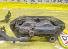 Суппорт TOYOTA LAND CRUISER/LAND CRUISER CYGNUS/LX470 2000/Цвет 4M9 4773060080 UZJ100/UZJ100L/UZJ100/FZJ100/FZJ105/HDJ100/HDJ100L/HDJ101/HDJ101K/HZJ105/HZJ105L 2UZFE, передний правый